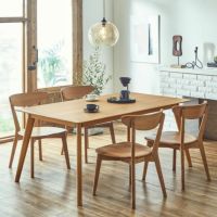 【設置無料】4人用 木製 ダイニングテーブルセット 5点 オーク 天然木 ウッドチェア ダイニングチェア おしゃれ 北欧 シンプル ナチュラル (幅135cm 長方形 テーブル×1 板座 チェア×4)｜¥122,728の動画