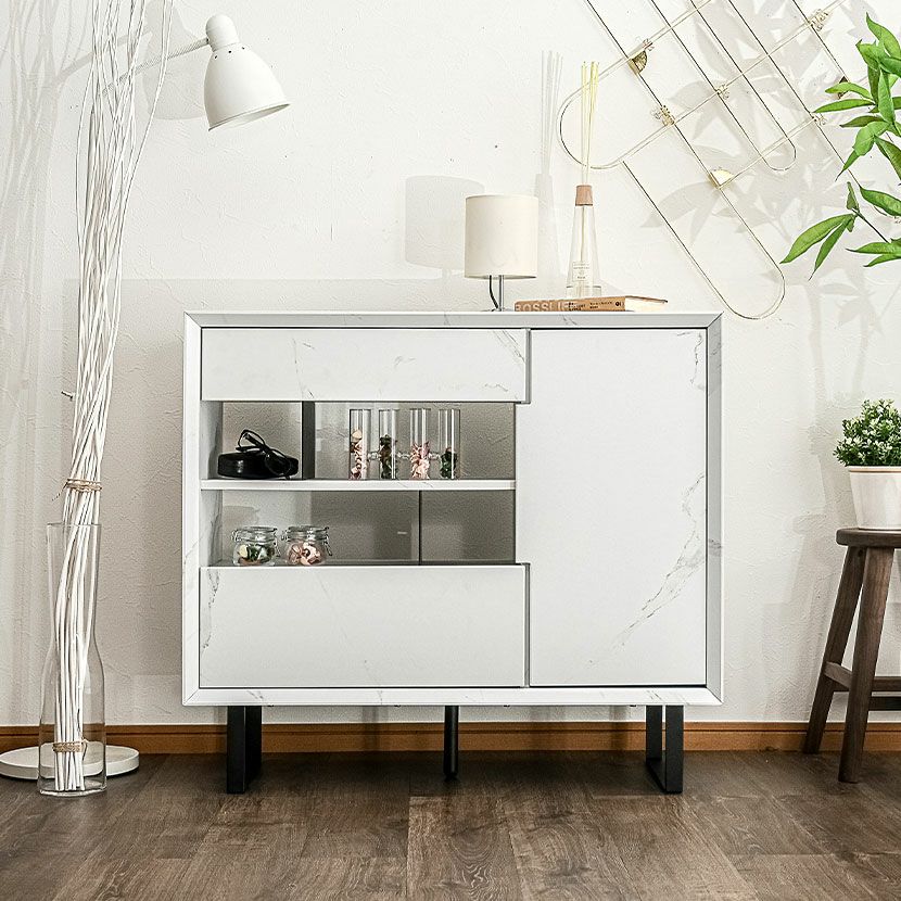 【設置無料】幅90cm サイドボード 大理石調 収納 引き出し 開き扉 脚付き ラック リビングボード リビング収納 間仕切り キャビネット おしゃれ モダン 白 ホワイト グレー ルンバブル｜¥46,273の動画